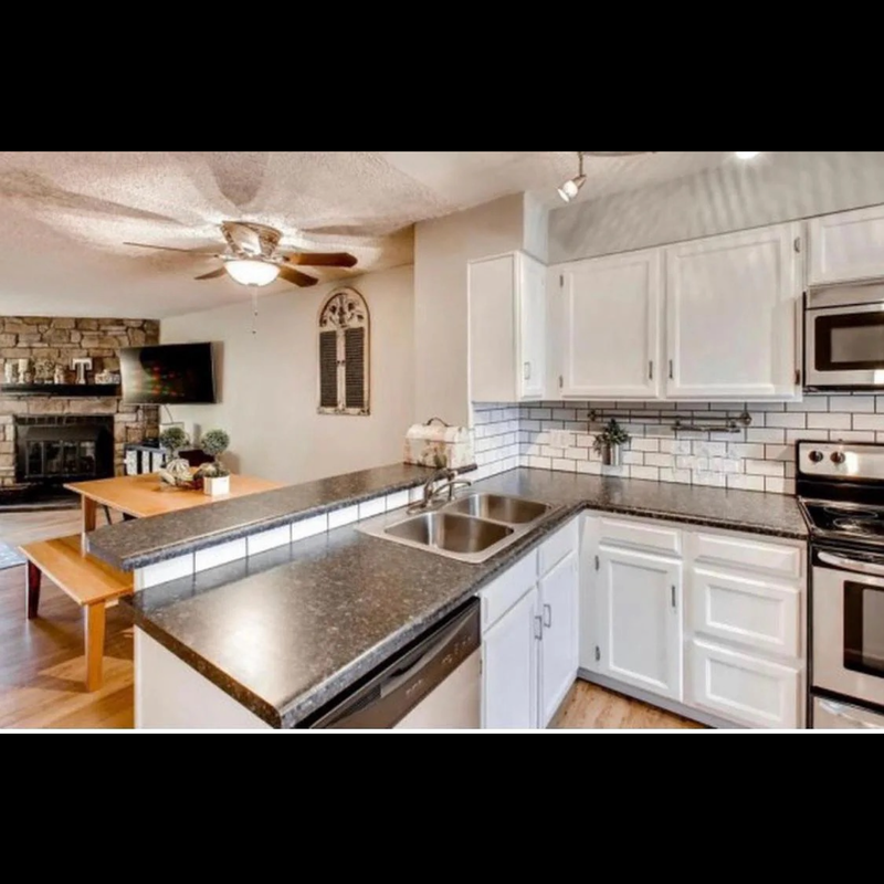 Listing photo 6 of 11