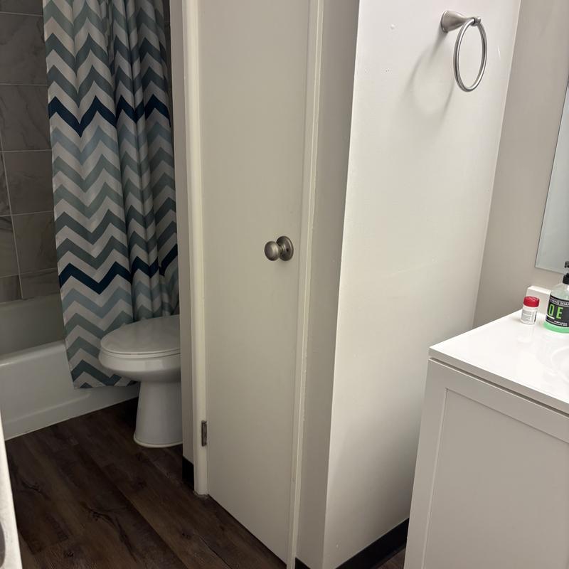 Listing photo 6 of 9