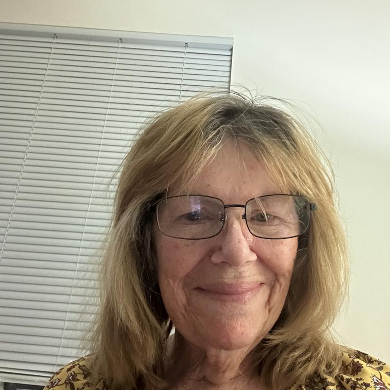 Profile image for Elaine E