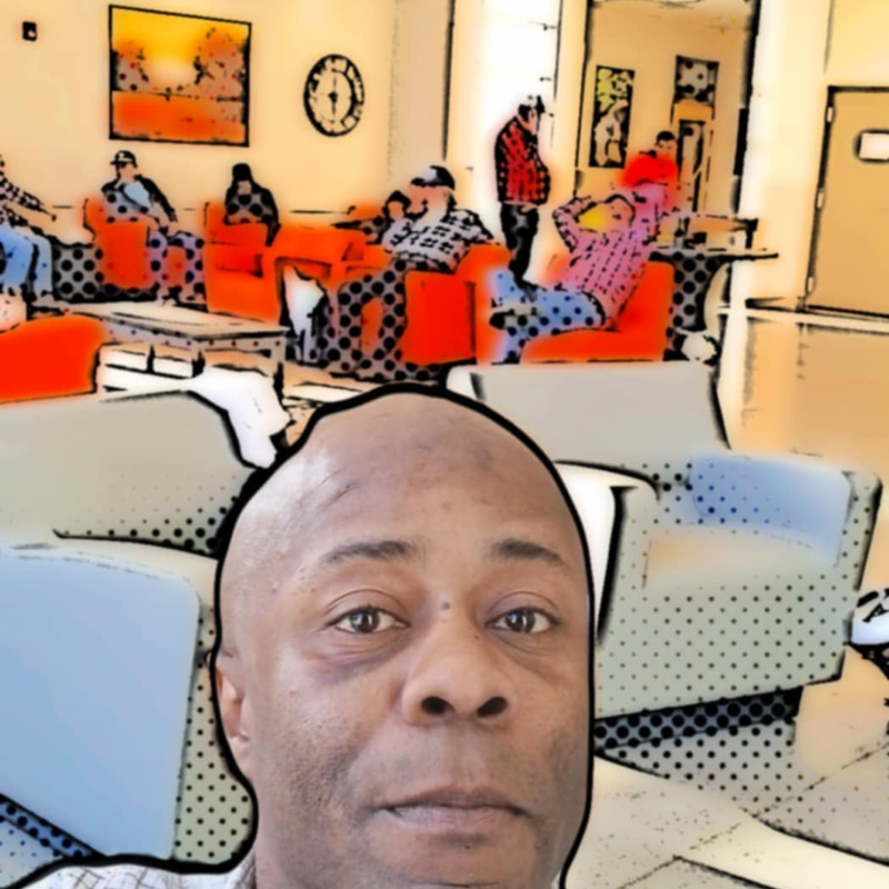 https://images.reputablerooms.com/processed/62855/profile/cecf3c23-ba7d-458e-b9db-8d34b2c37d28.png