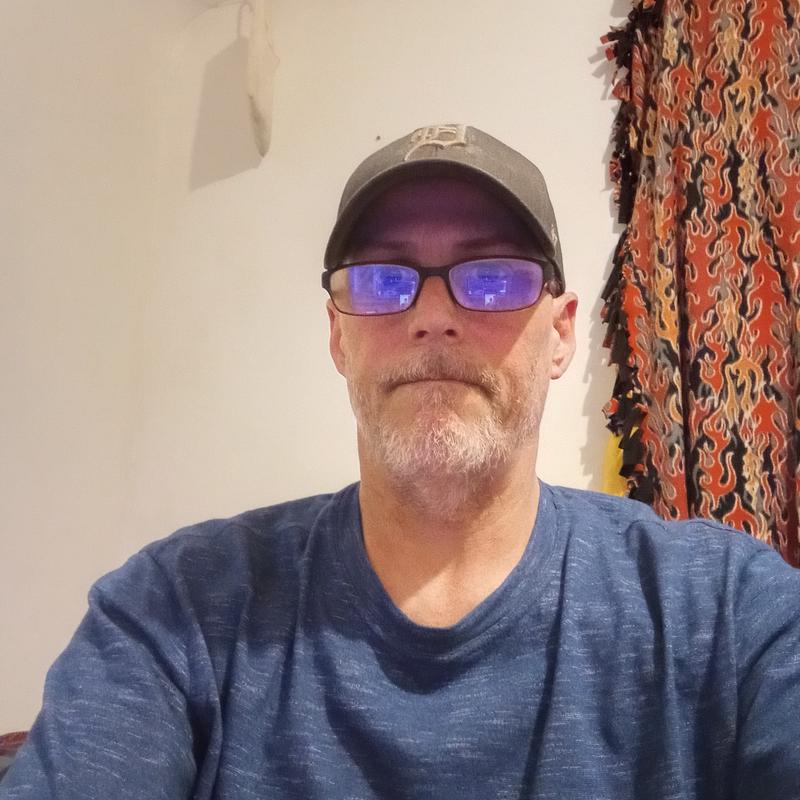 https://images.reputablerooms.com/processed/63282/profile/370c412c-3970-470a-a81a-99b5ff71b1e1.jpeg