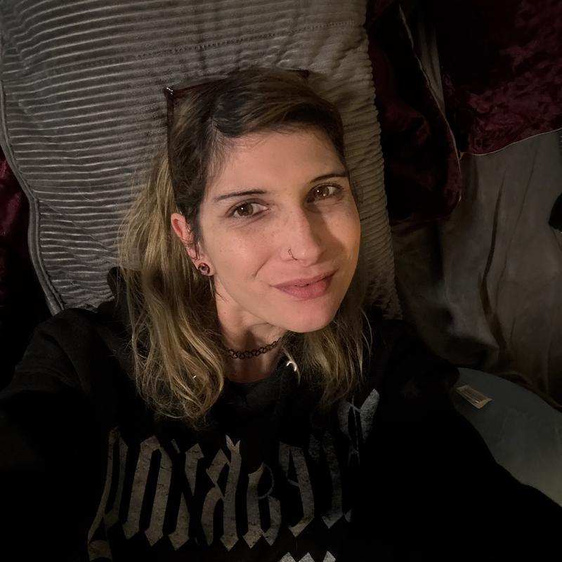 https://images.reputablerooms.com/processed/63668/profile/c1bfda27-83bf-48f0-b4cc-70c5da569887.jpeg