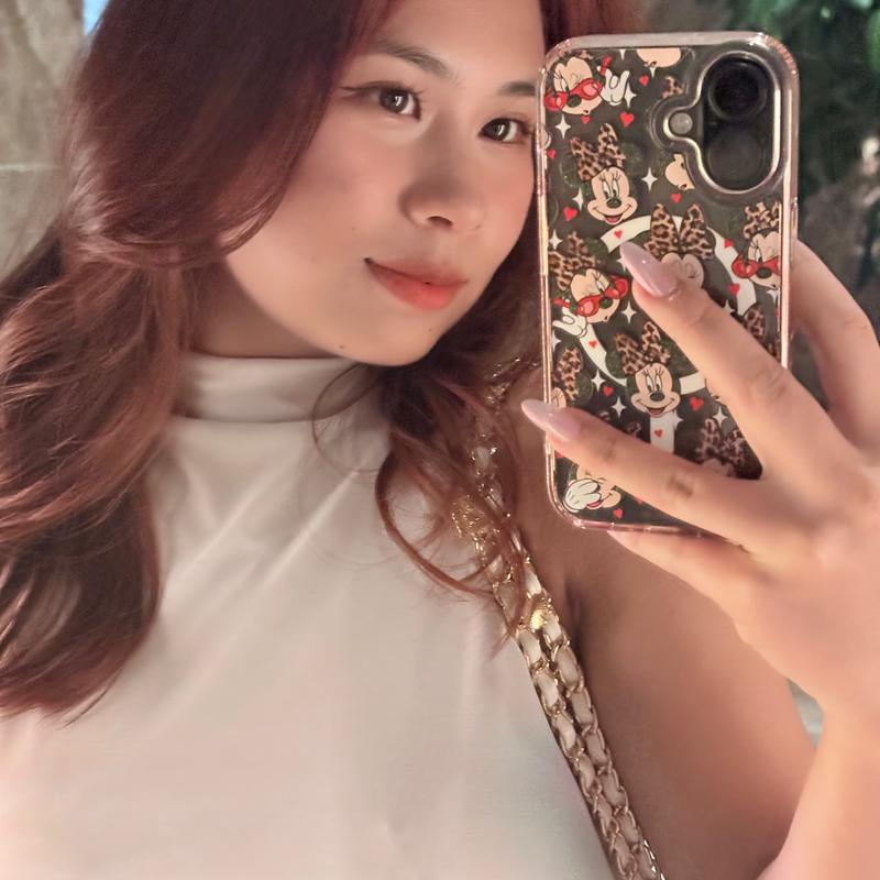 Profile image for Nina W