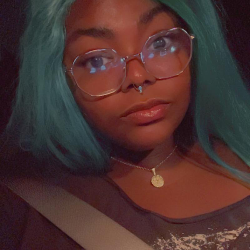 Profile image for Mahalia  F