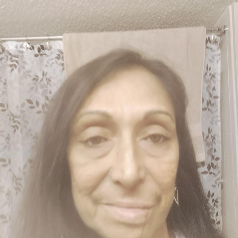 https://images.reputablerooms.com/processed/64419/profile/f2f3c40e-b850-4a1a-9cdc-308f8f9c9f2c.jpeg