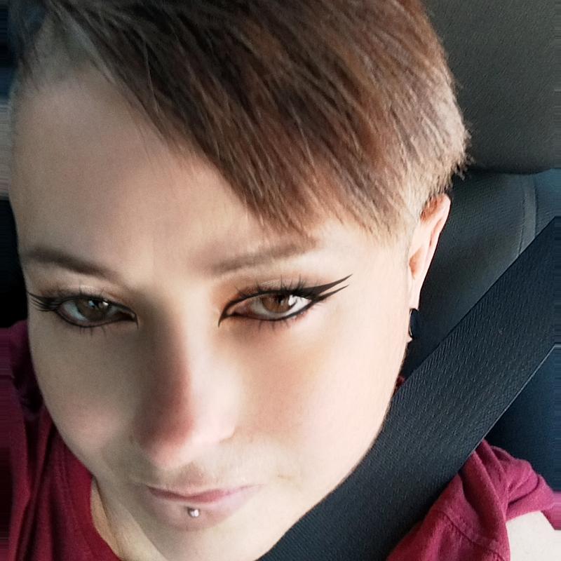 https://images.reputablerooms.com/processed/65115/profile/8ae0d0be-783b-40a9-b359-c6294355e1eb.jpeg