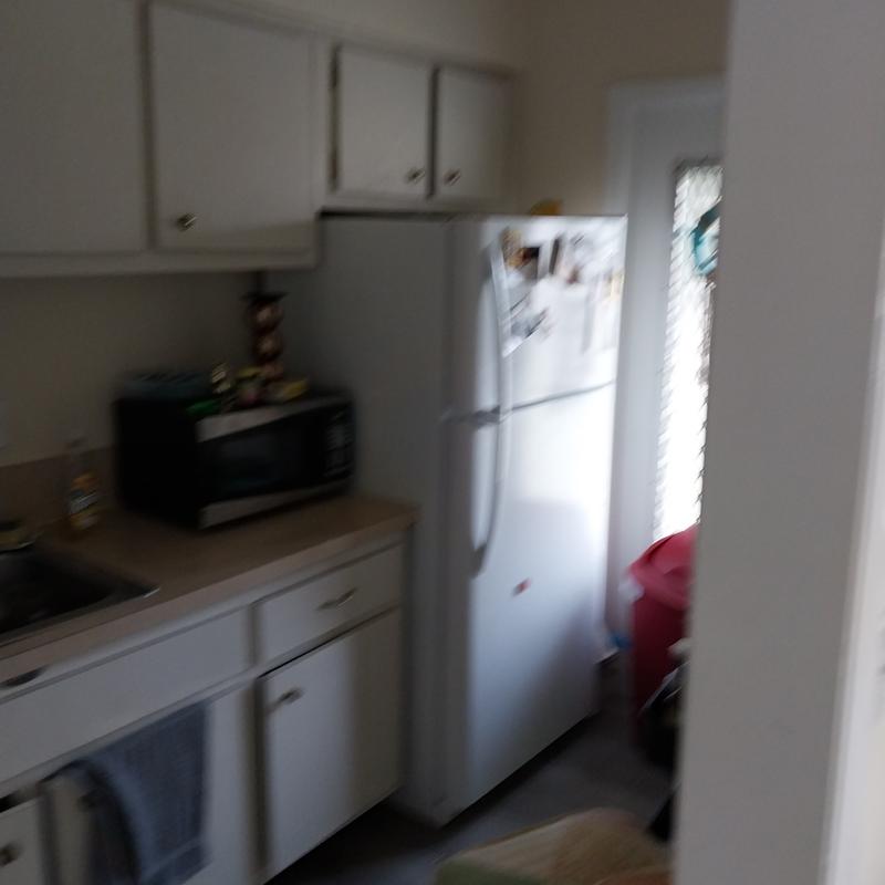 https://images.reputablerooms.com/processed/65269/listing/3ceebedc-a742-4b28-aea1-1ef071c58ee0.jpeg