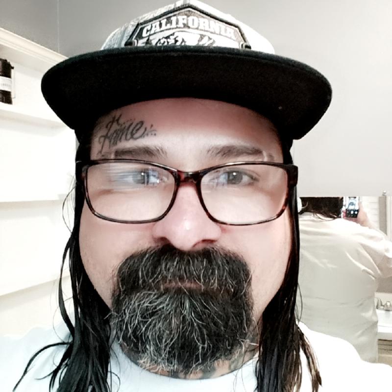 https://images.reputablerooms.com/processed/65662/profile/967e9a73-32d1-4d2c-a8c8-028df527a982.jpeg