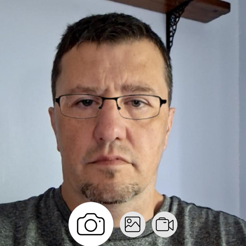 https://images.reputablerooms.com/processed/65668/profile/974b2839-eb86-48e3-a563-bd03e3d05a6c.jpeg