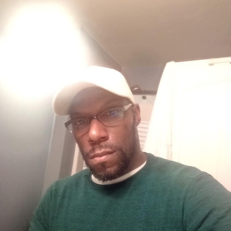 https://images.reputablerooms.com/processed/66024/profile/052af954-1abe-4f1f-9965-10f40e4482bc.jpeg