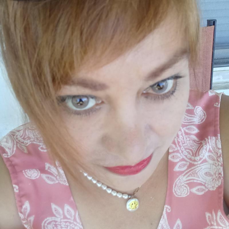 Profile image for Laura D