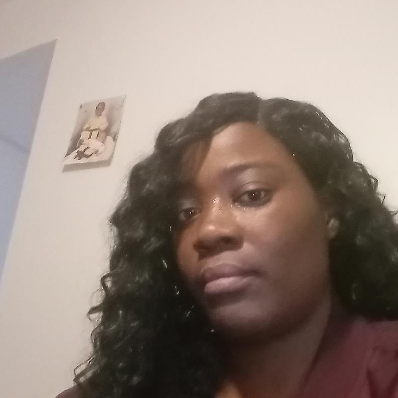 https://images.reputablerooms.com/processed/66144/profile/4b49d7ac-aaae-4e53-b92a-18c22052eaac.jpeg