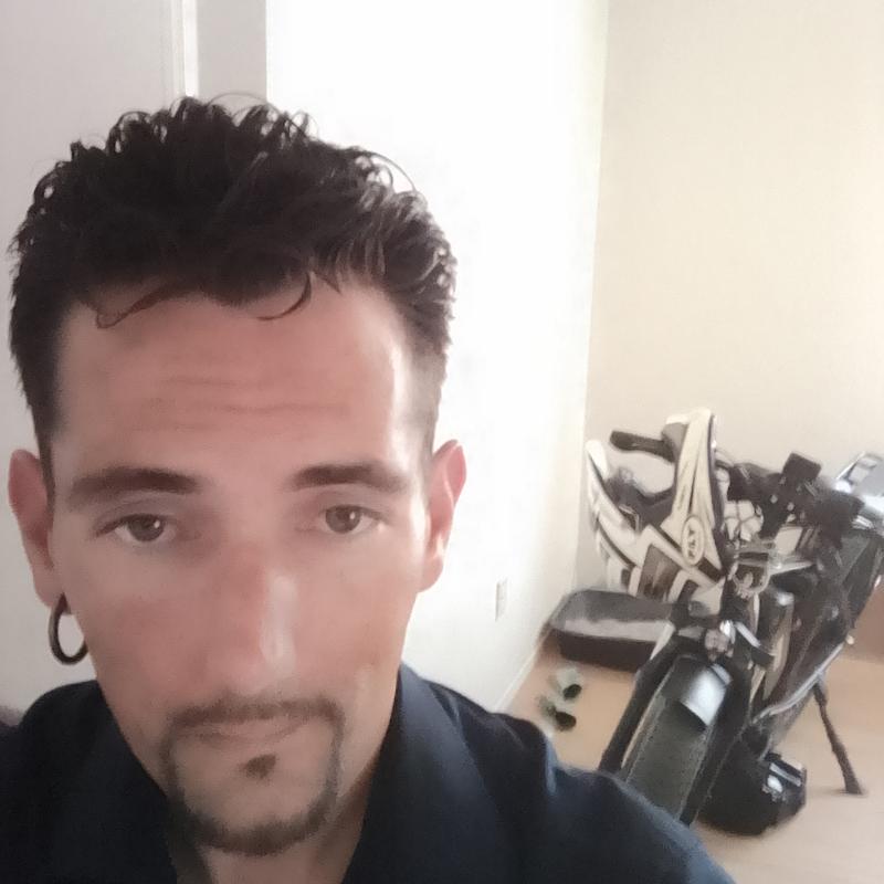 https://images.reputablerooms.com/processed/66230/profile/0030bd78-0739-4c92-ae29-6d0f449f2c92.jpeg