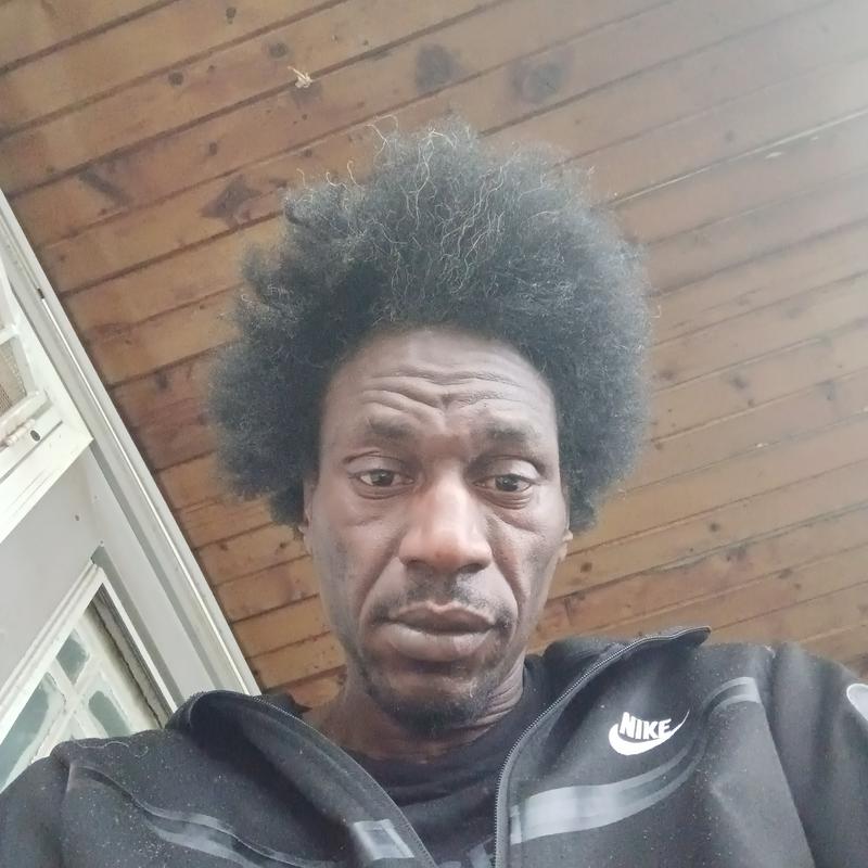 https://images.reputablerooms.com/processed/66479/profile/0fc640ee-efc2-4fce-ba4c-f4260960137e.jpeg