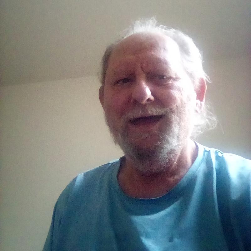 https://images.reputablerooms.com/processed/66547/profile/b6725bf1-1764-480a-adb4-ff03e400c414.jpeg