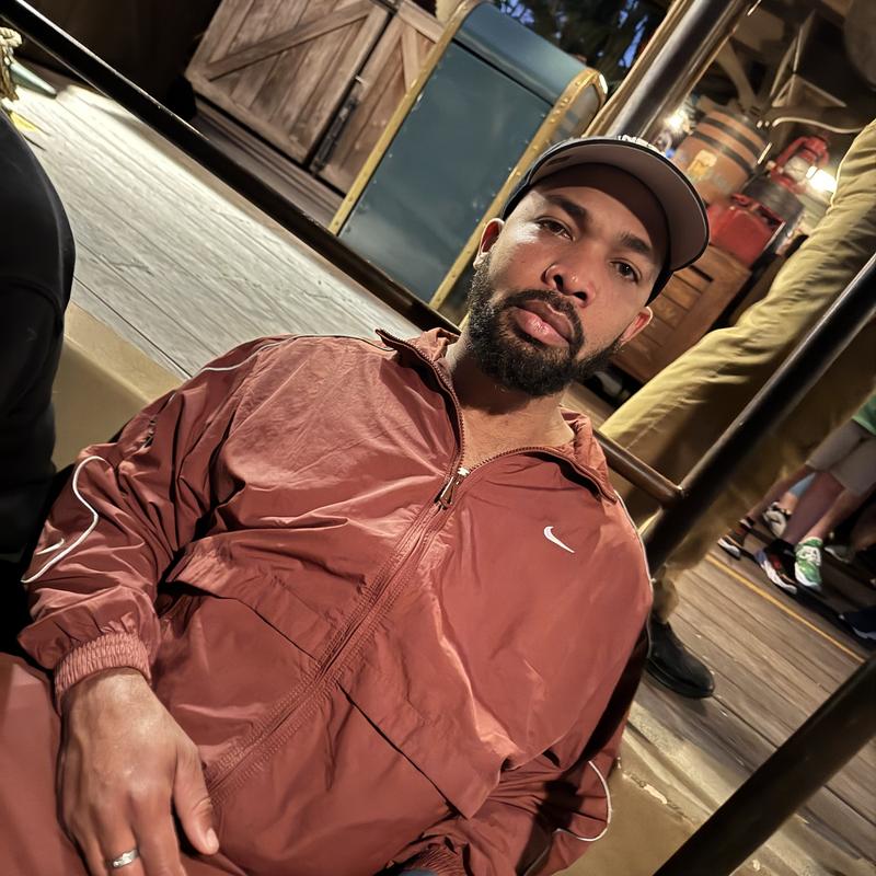 Listing image for Jairo R