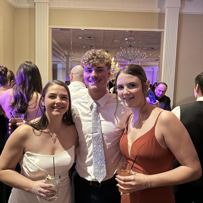 https://images.reputablerooms.com/processed/66858/profile/868c223b-d4fe-4217-a263-94faa8790264.jpeg