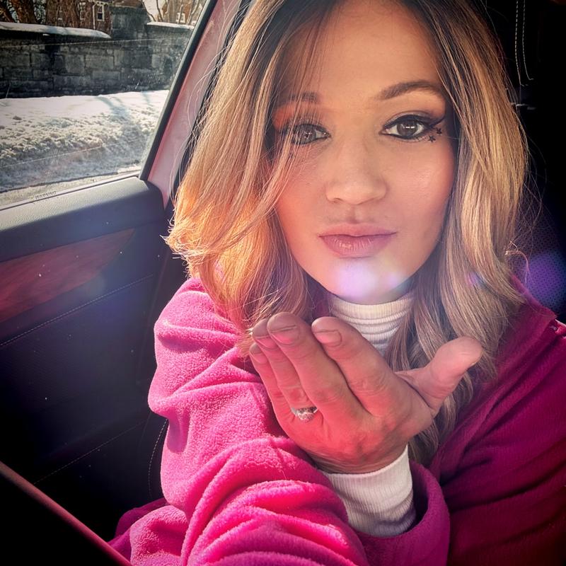 Profile image for Jessica H