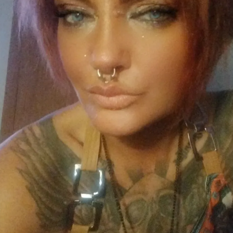 https://images.reputablerooms.com/processed/67436/profile/16e000ee-a1b5-418c-8dc5-8c4a5c2be5f2.png