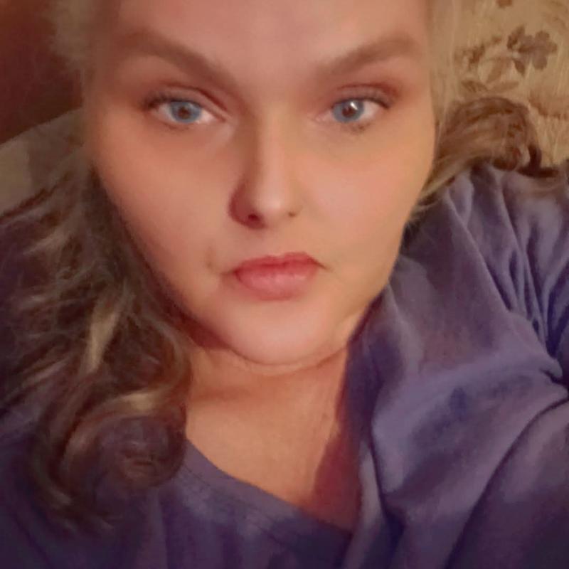 https://images.reputablerooms.com/processed/67762/profile/09fef295-c409-4546-85bb-f5fc2ab78769.jpeg