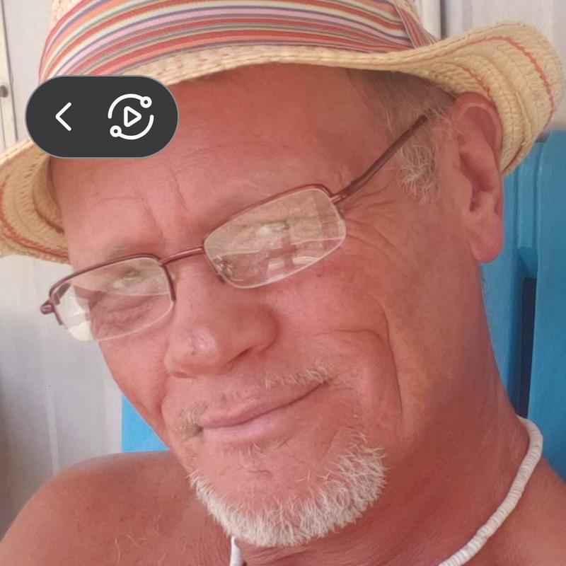 Profile image for Robert D