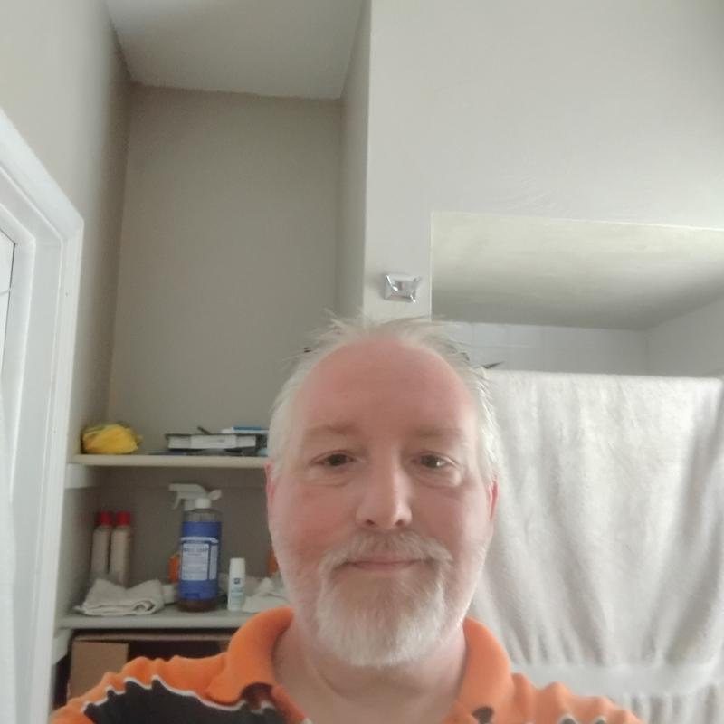 https://images.reputablerooms.com/processed/68033/profile/193b2f15-2e37-47f6-8ca5-a7d8aeb1f099.jpeg