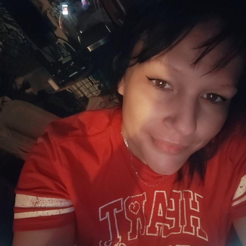https://images.reputablerooms.com/processed/68245/profile/dbd26c34-da0a-4956-8ef1-f3fcdadc5f69.jpeg