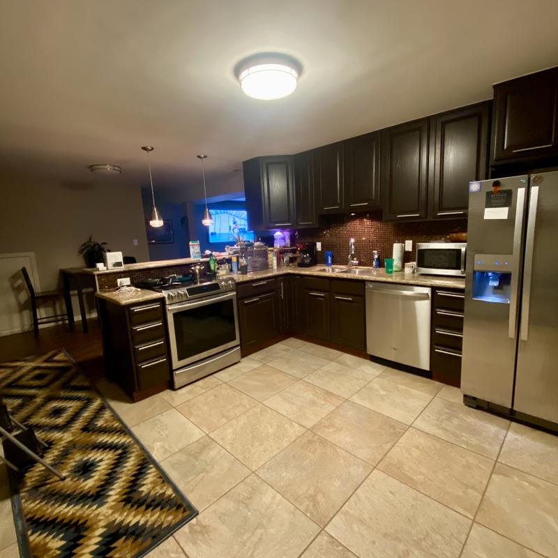 Listing image for Lonnie R