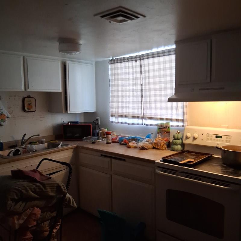 https://images.reputablerooms.com/processed/68456/listing/8ed326df-0a3c-4189-a849-6148c23381ac.jpeg