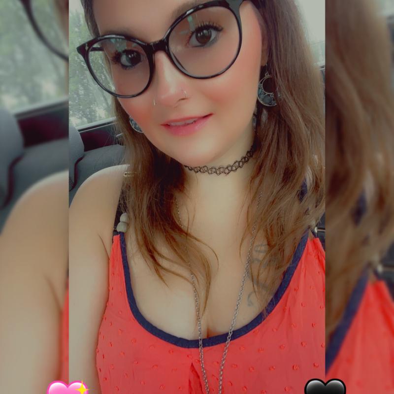 https://images.reputablerooms.com/processed/68619/profile/491dfecd-5d51-4fea-8171-88db5fc259ca.jpeg