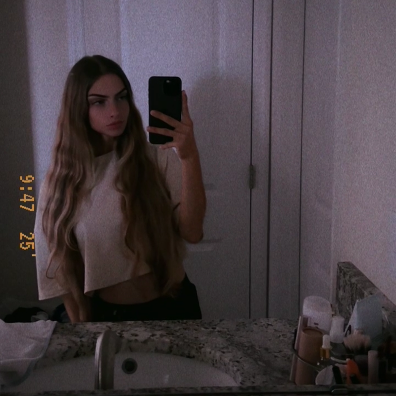 https://images.reputablerooms.com/processed/68683/profile/4b0fc272-315b-4378-9333-86d0e40ef46f.png