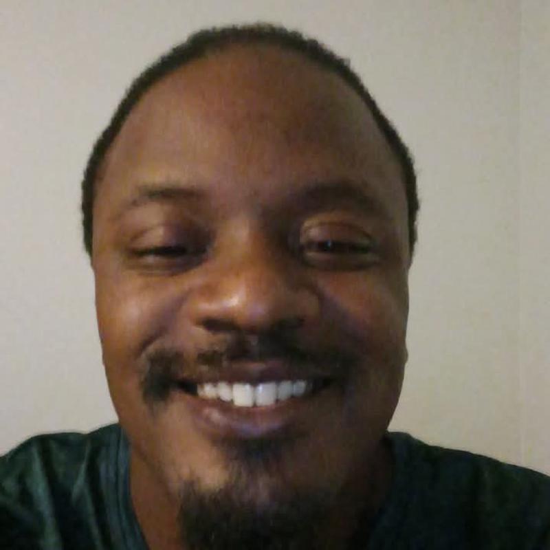 https://images.reputablerooms.com/processed/69341/profile/9387c64b-74f9-4cf4-8373-d8cb4c846f2b.jpeg
