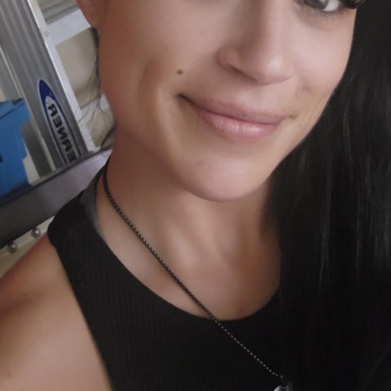 https://images.reputablerooms.com/processed/70148/profile/224a3471-4260-4b38-97d6-3da6b861a09c.jpeg