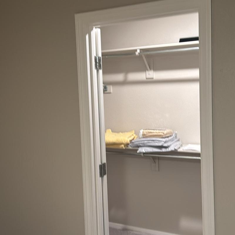 Listing photo 5 of 12