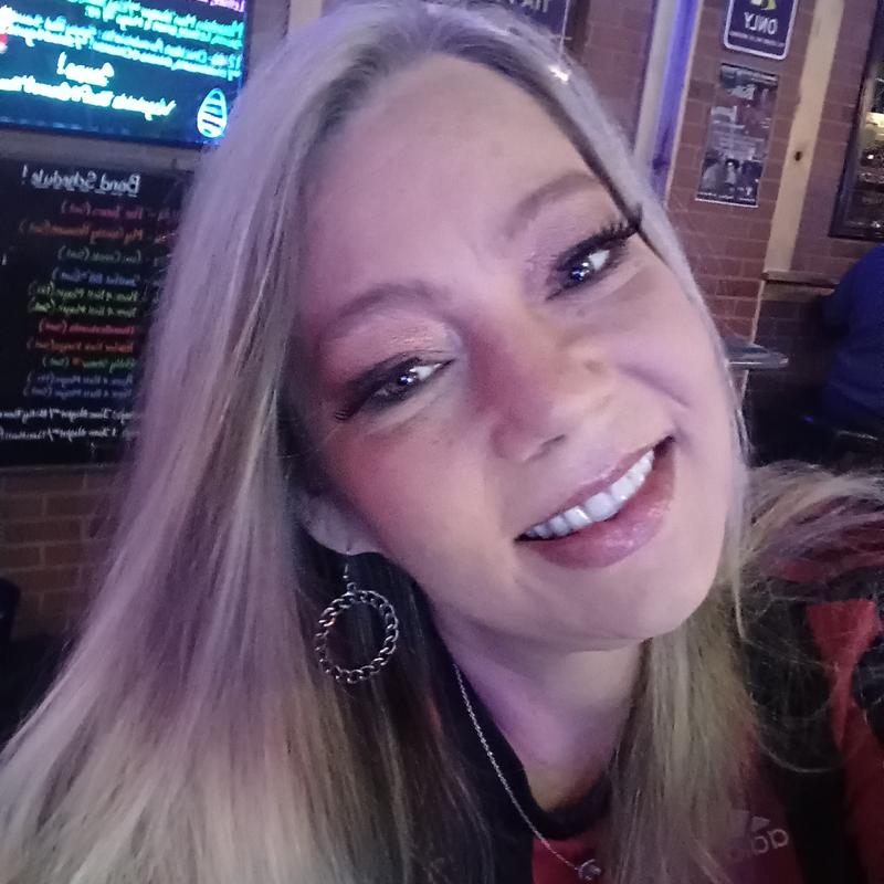 Profile image for Melissa  C