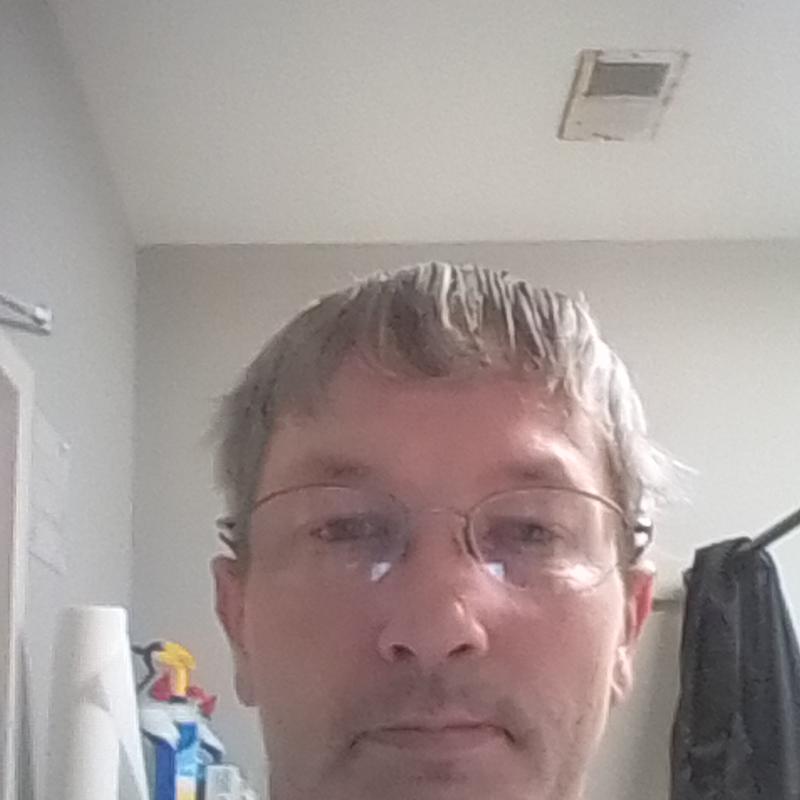 https://images.reputablerooms.com/processed/70875/profile/dcbca4fd-9335-4231-901f-8bbf81902260.jpeg