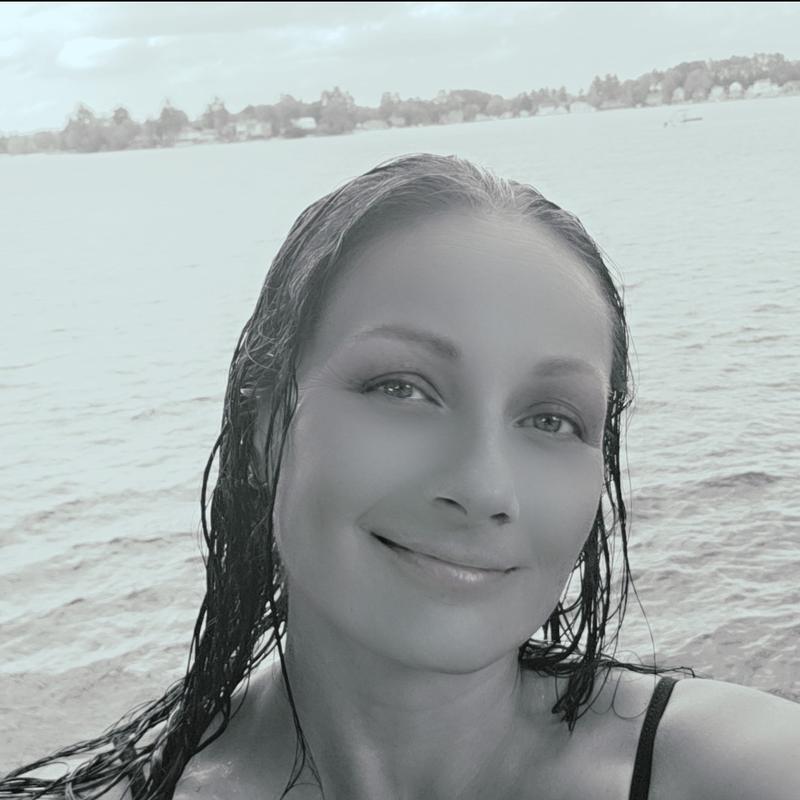 Profile image for Karen L