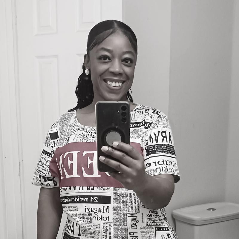 https://images.reputablerooms.com/processed/71392/profile/bae6c4a6-58a9-4060-800a-ccac57d2a284.jpeg