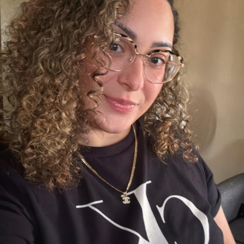Profile image for Angelee  S