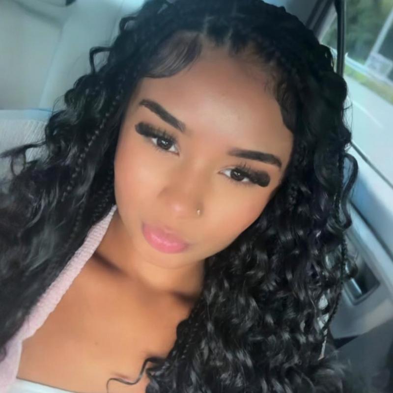 Profile image for Makayla B