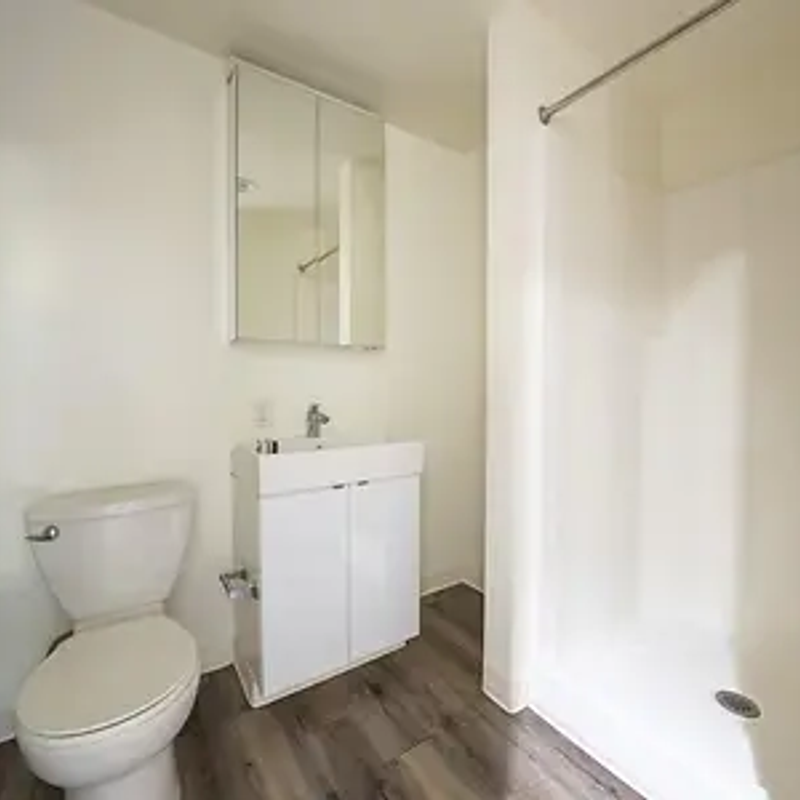 https://images.reputablerooms.com/processed/71573/listing/390d3f3c-4dde-40d0-a918-6c611cfd809a.png