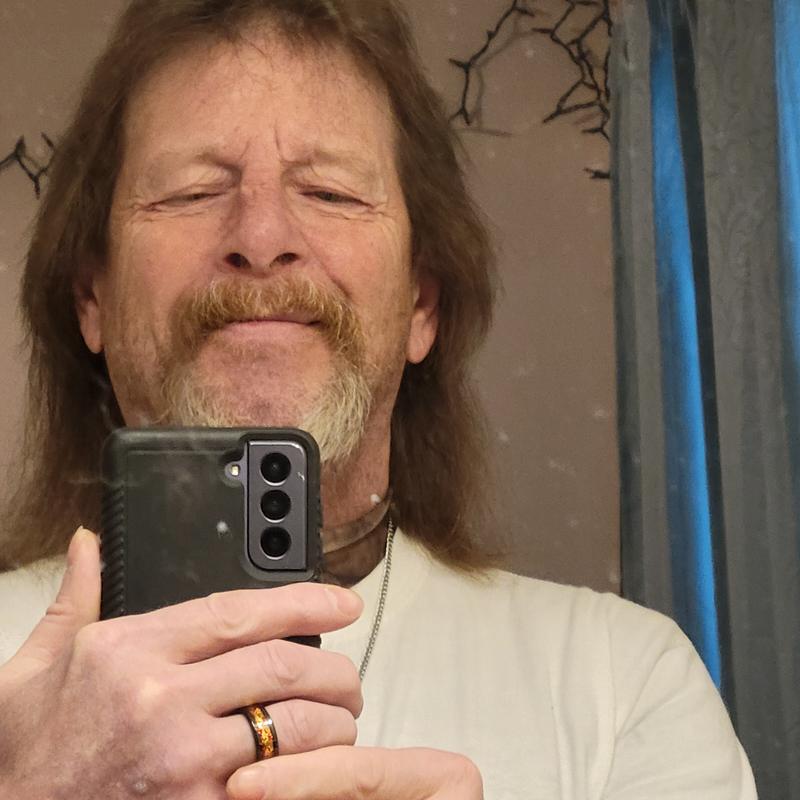 Listing photo 2 of 3