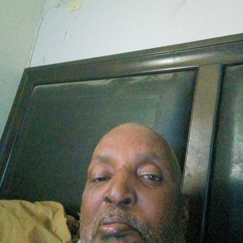 https://images.reputablerooms.com/processed/71923/profile/e3590d14-dc89-44fd-9b3e-ceb907837450.jpeg