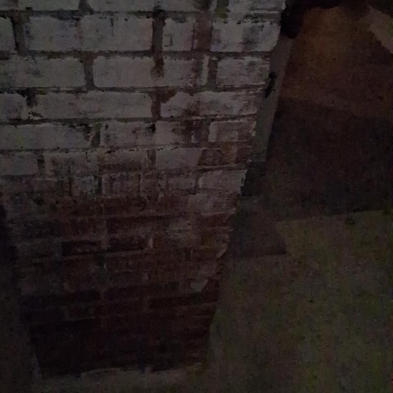 https://images.reputablerooms.com/processed/71961/listing/6c332274-5563-4b72-b16e-20ca83b845dd.jpeg