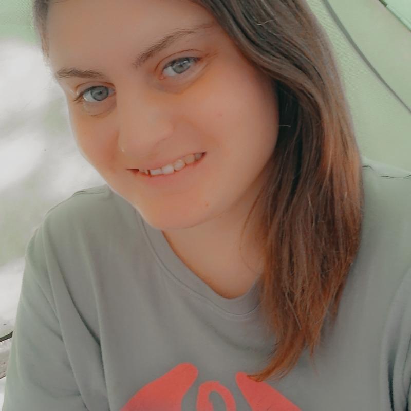 https://images.reputablerooms.com/processed/71968/profile/658a38f4-169b-46cc-9c0f-605b309260c9.jpeg