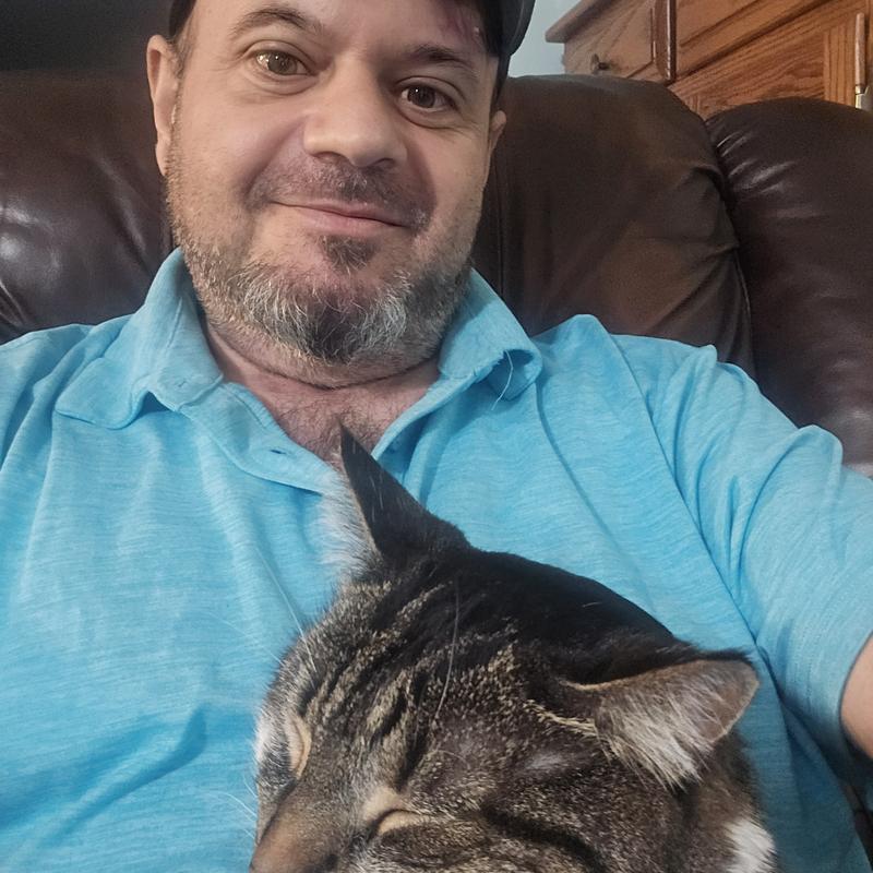 Profile image for Richard  M