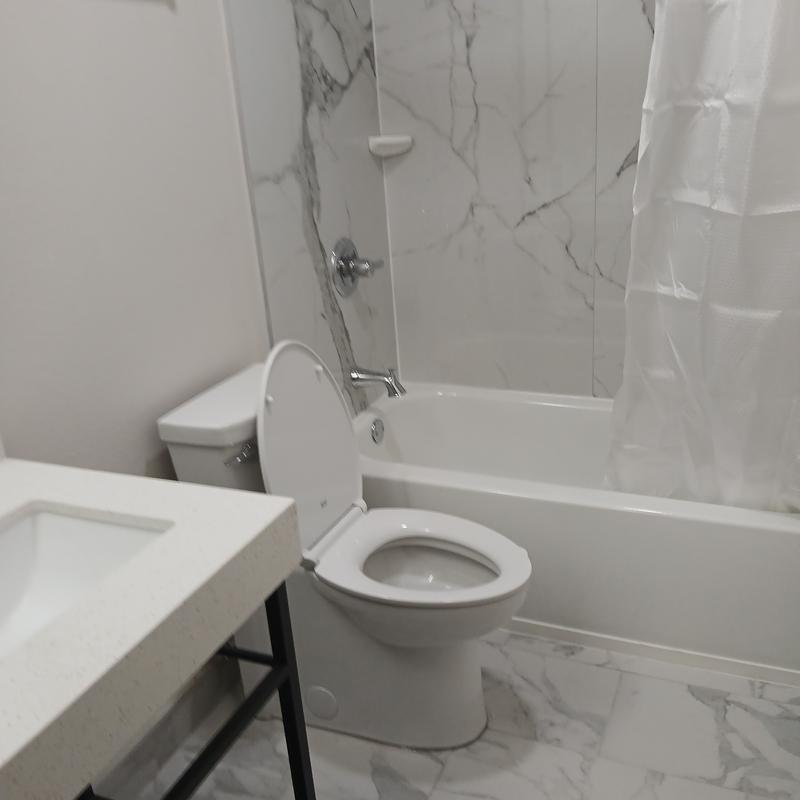 https://images.reputablerooms.com/processed/72169/listing/d78da8e3-8759-44ba-9a06-bc0eec334099.jpeg