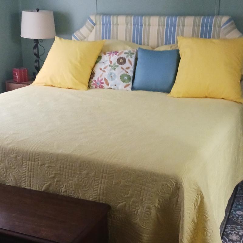 Listing photo 3 of 8