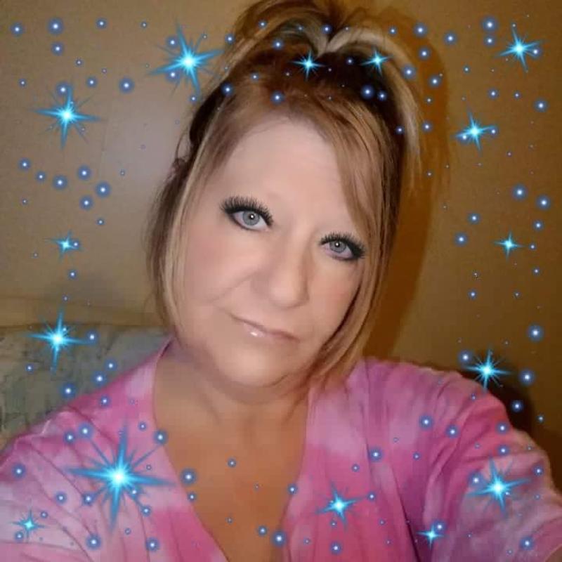 Profile image for Stephanie R