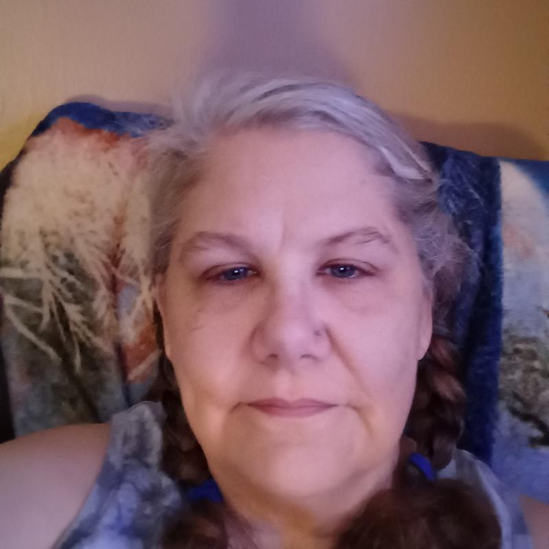 https://images.reputablerooms.com/processed/73601/profile/c3a5fe90-6736-4a10-9343-4a9ec037cd51.jpeg